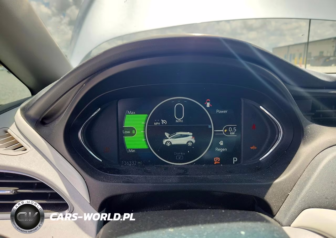 2018 Chevrolet Bolt Ev Lt VIN:1G1FW6S01J4111166 - 9