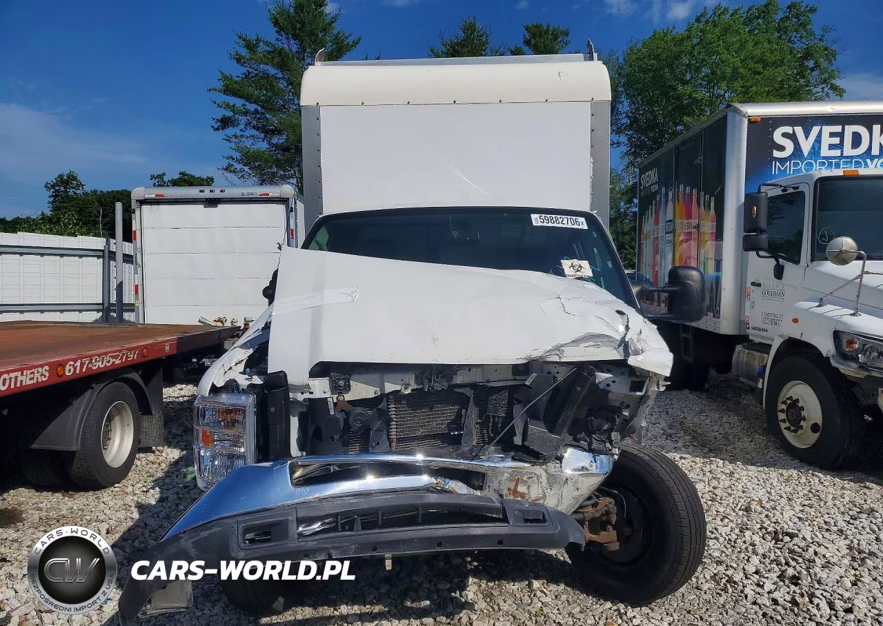 2019 Ford Econoline E350 Super Duty Cutaway Van VIN:1FDWE3F69KDC63054 - 5
