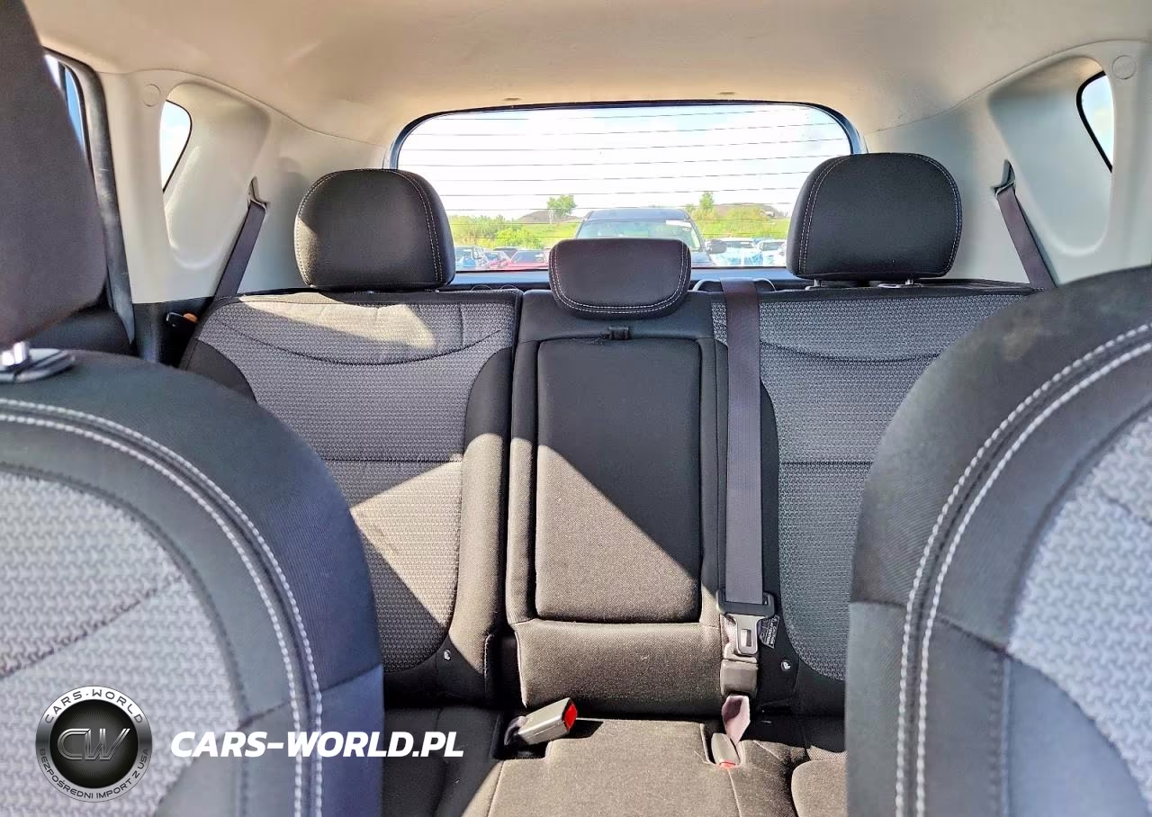 2017 Kia Soul + VIN:KNDJP3A57H7412172 - 10