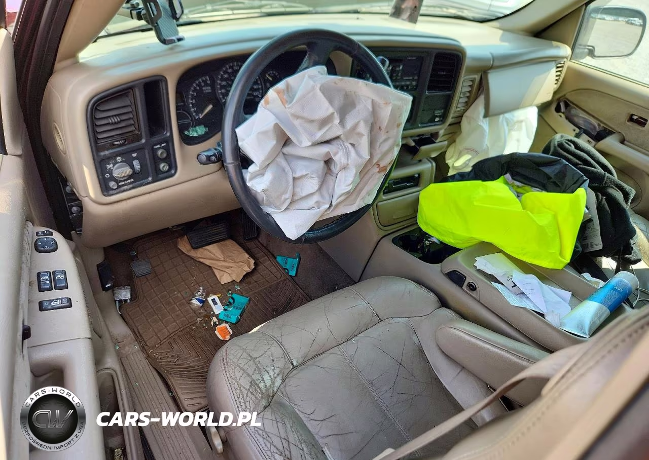 2002 Chevrolet Silverado C1500 VIN:2GCEC19T921146422 - 8