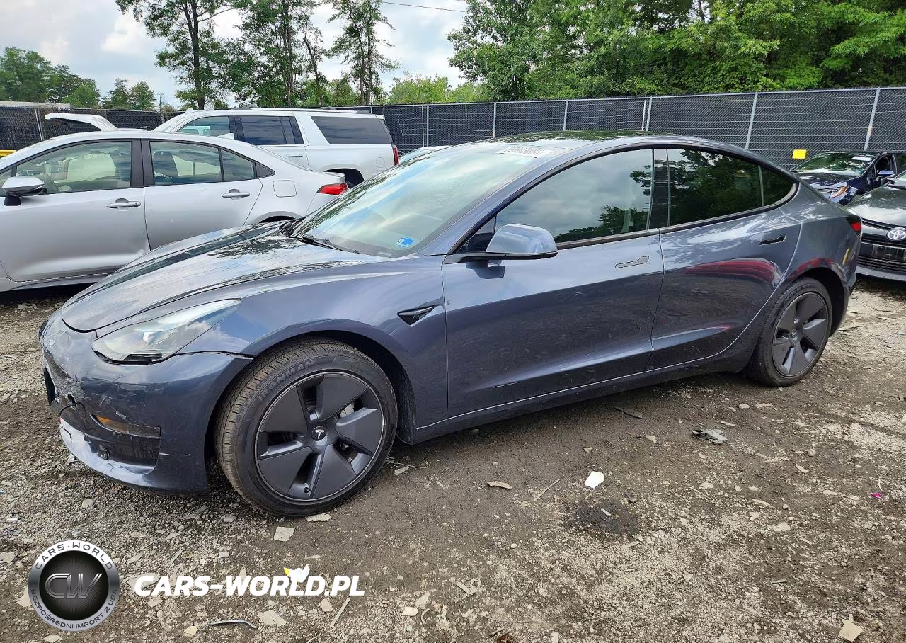 2023 Tesla Model 3 – zdjęcie 1 z 12