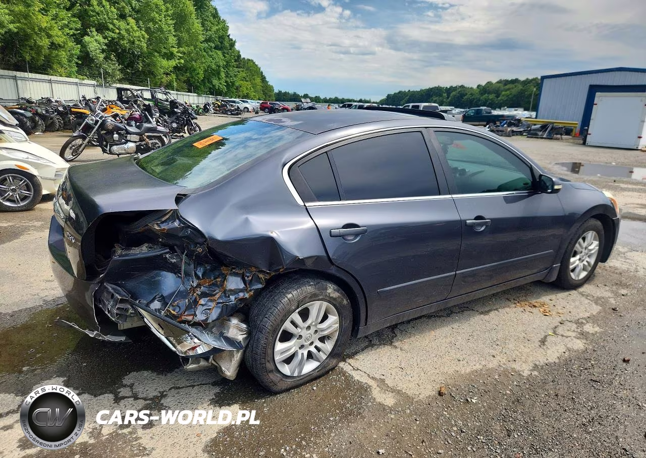 2010 Nissan Altima Base VIN:1N4AL2AP7AN492491 - 3