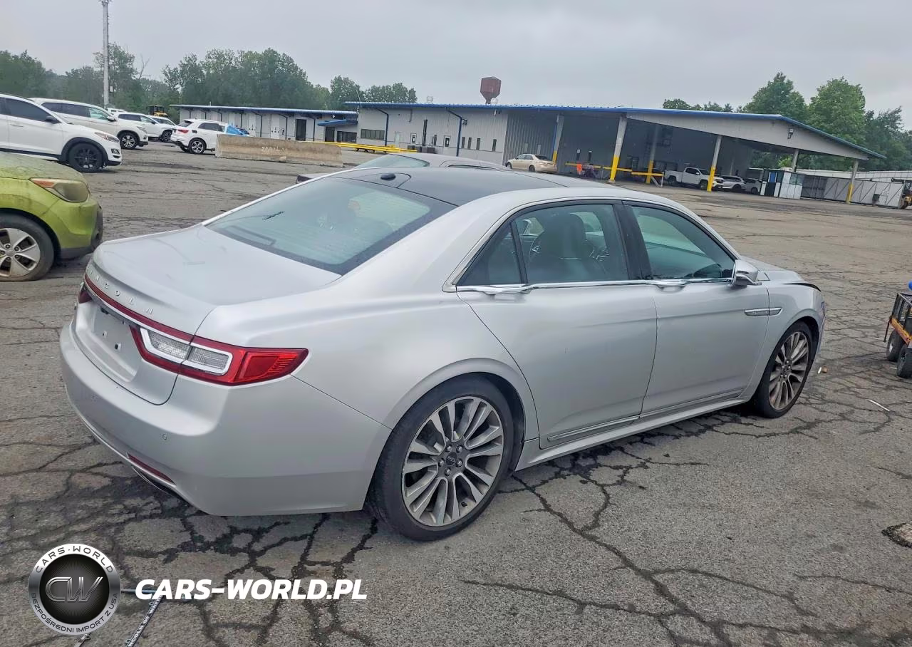 2017 Lincoln Continental Reserve VIN:1LN6L9NC6H5608060 - 3