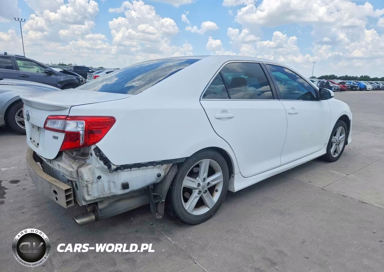 2013 Toyota Camry Se VIN:4T1BF1FK1DU669801 - 3