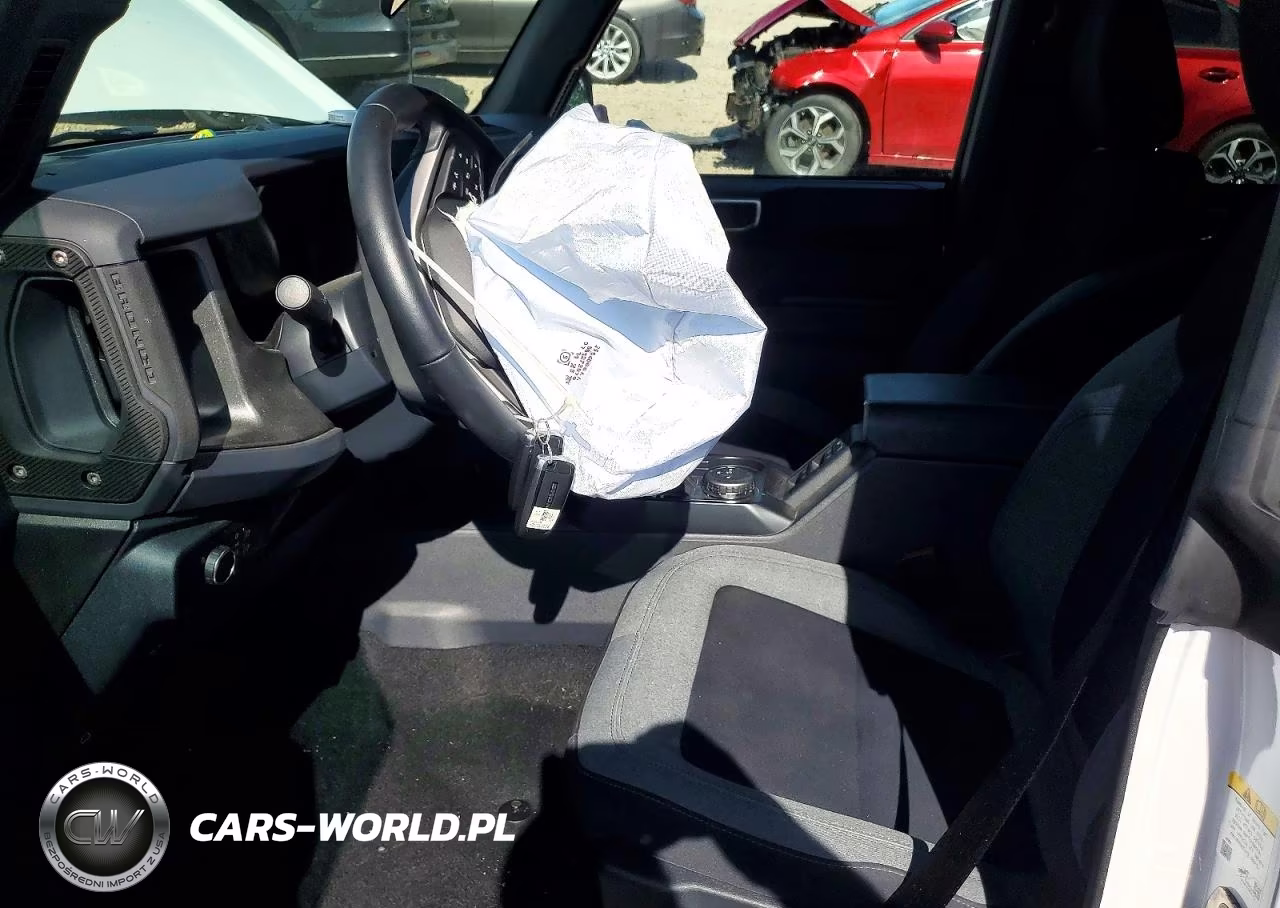 2025 Ford Bronco Big Bend VIN:1FMDE7BH2SLB63972 - 7