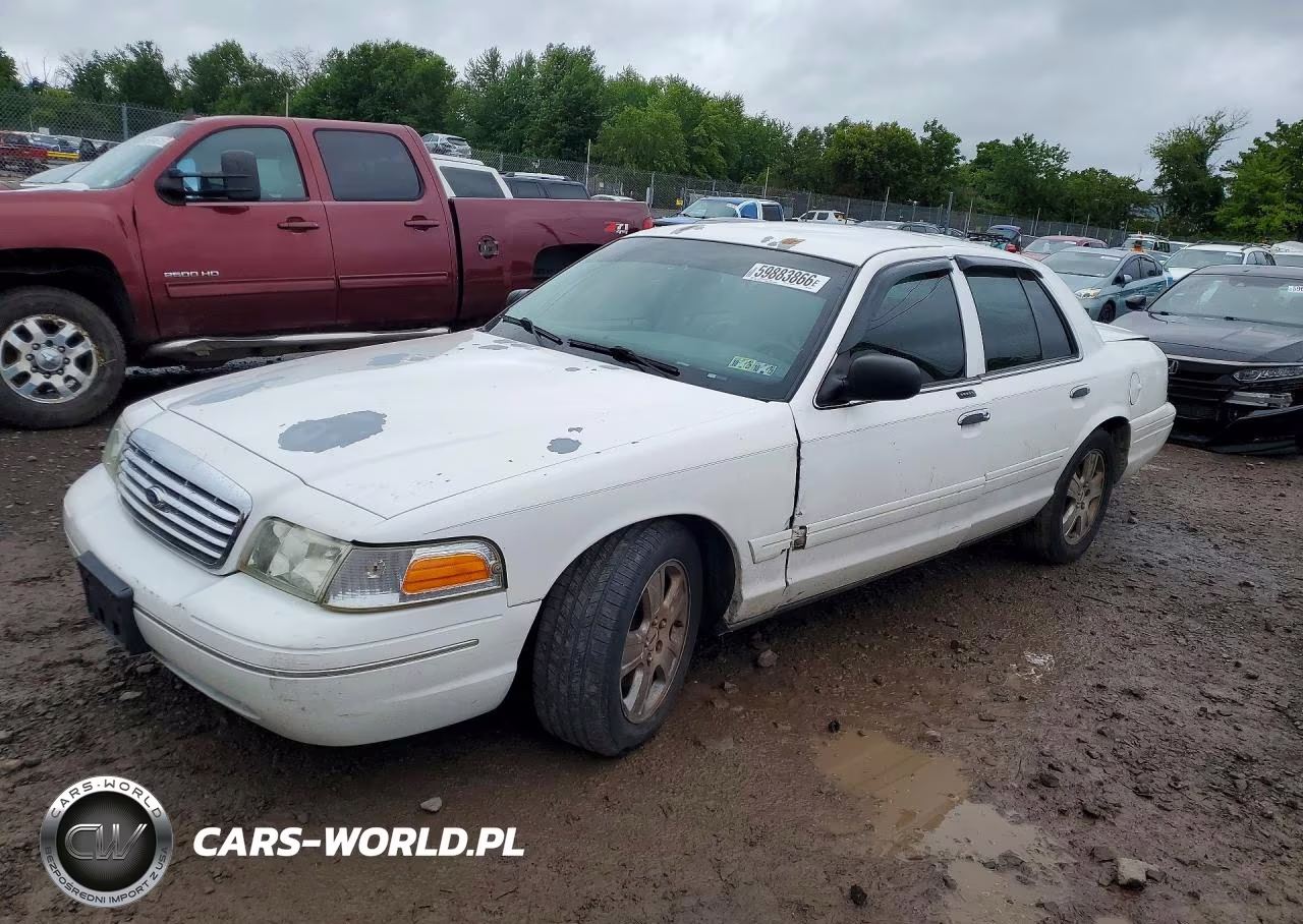 2005 Ford Crown Victoria Lx