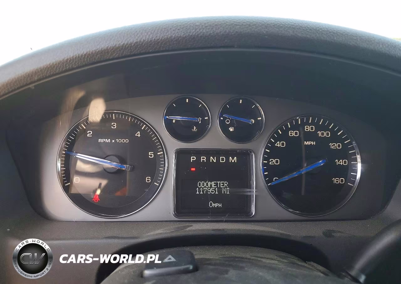 2008 Cadillac Escalade Luxury VIN:1GYFK63868R110755 - 9