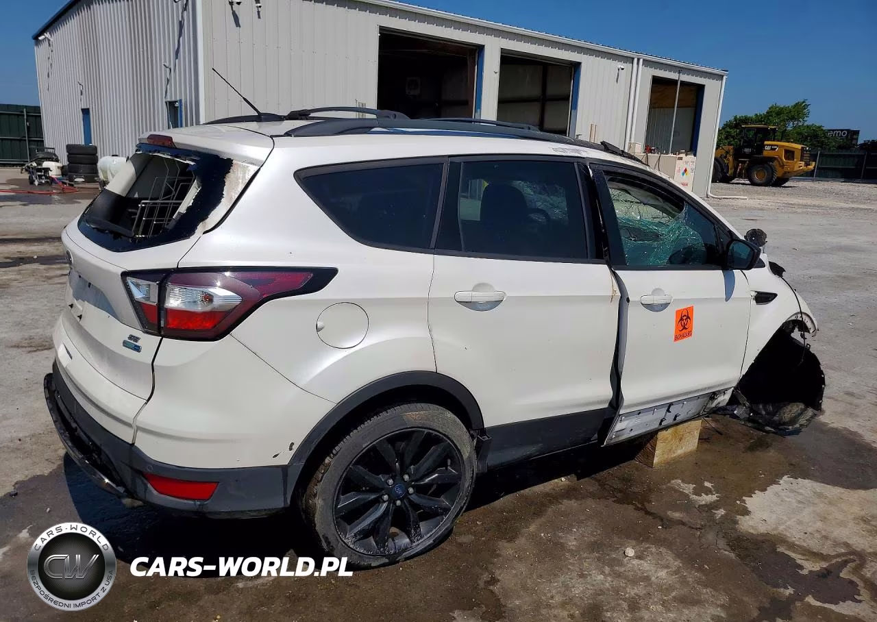 2017 Ford Escape Se VIN:1FMCU9GD0HUE42050 - 3