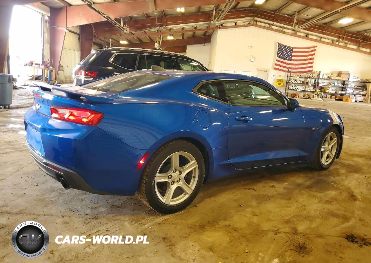 2017 Chevrolet Camaro Lt VIN:1G1FB1RX9H0121818 - 3