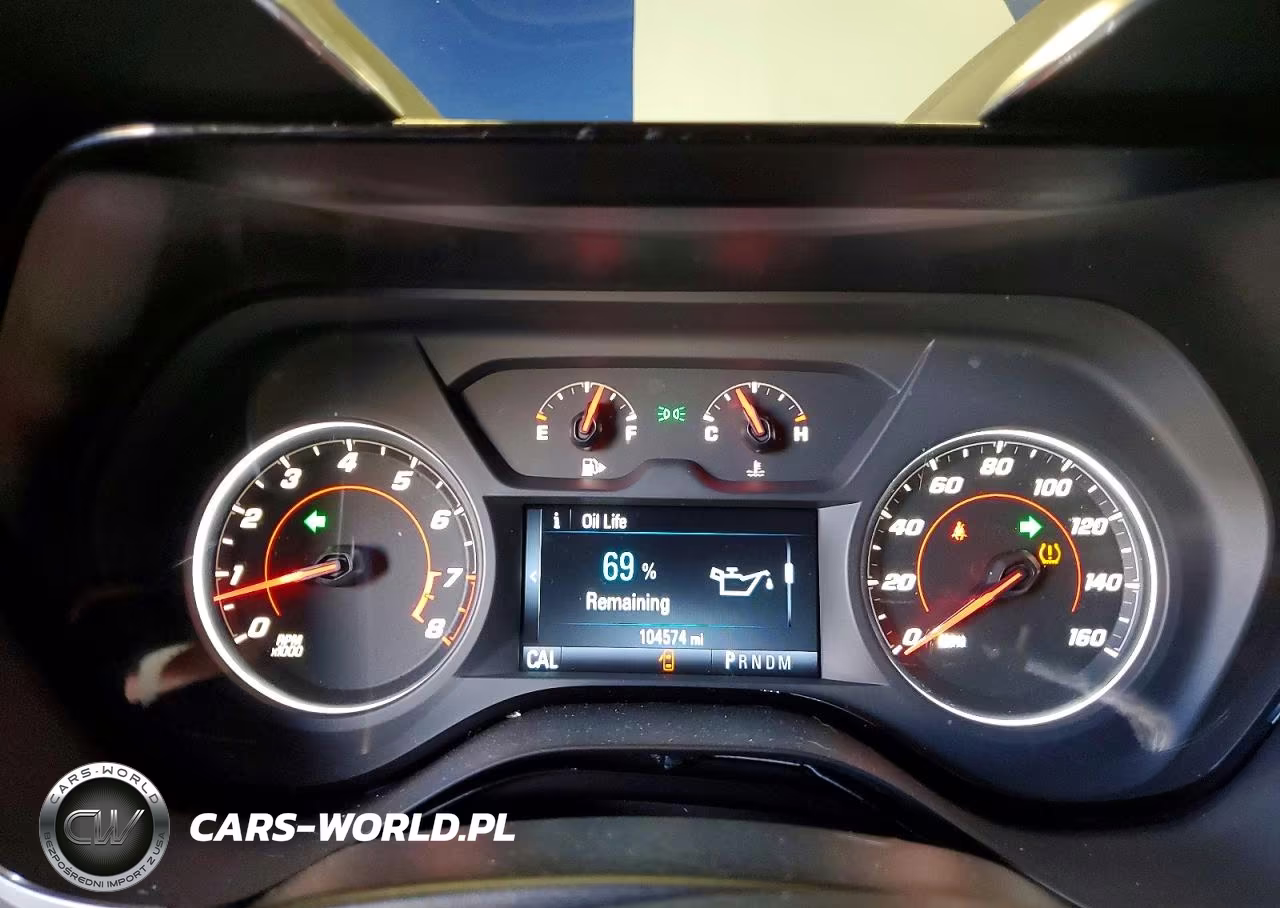 2017 Chevrolet Camaro Lt VIN:1G1FB1RX9H0121818 - 9