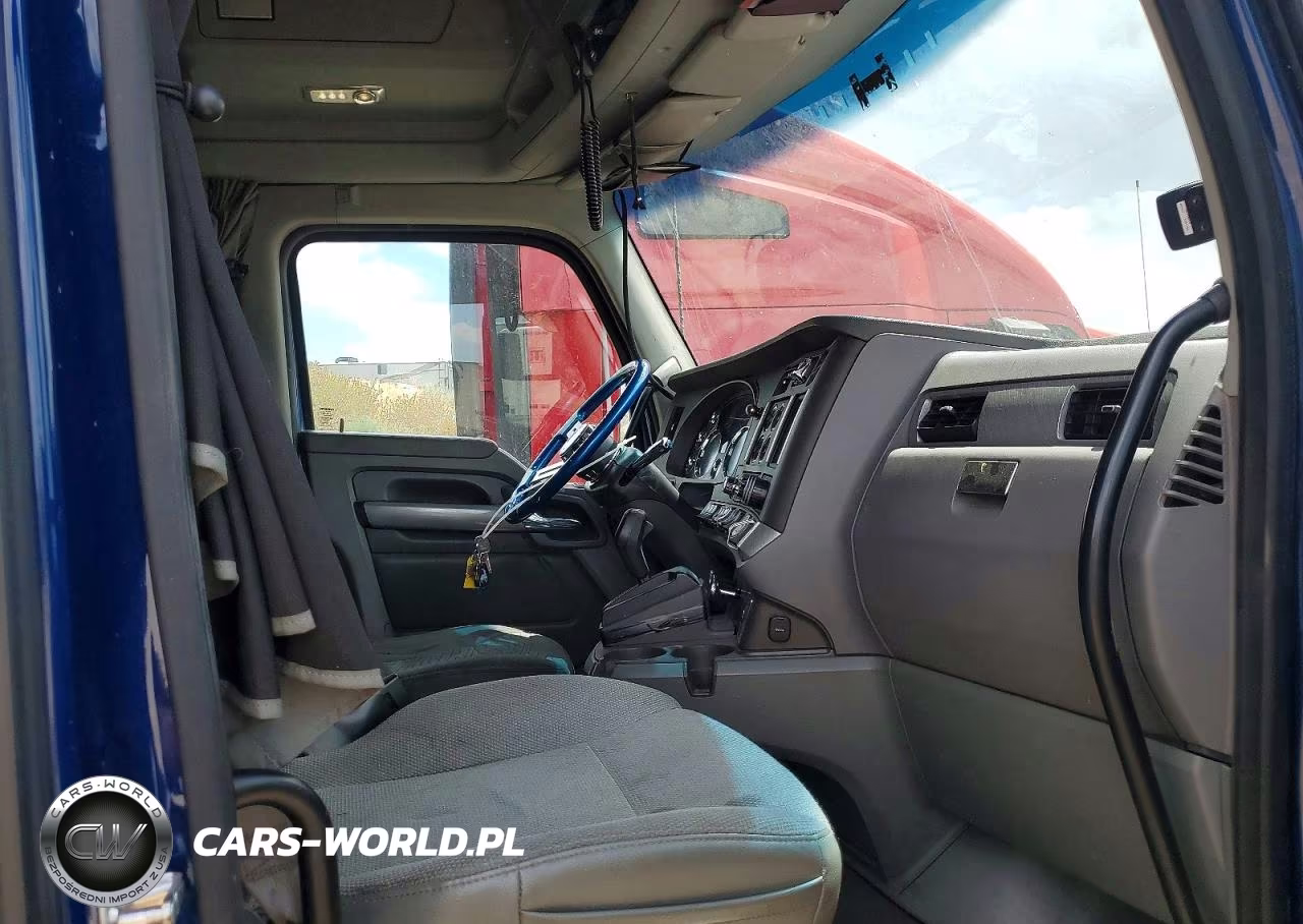 2017 Kenworth Construction T680 VIN:1XKYD49X2HJ128992 - 5