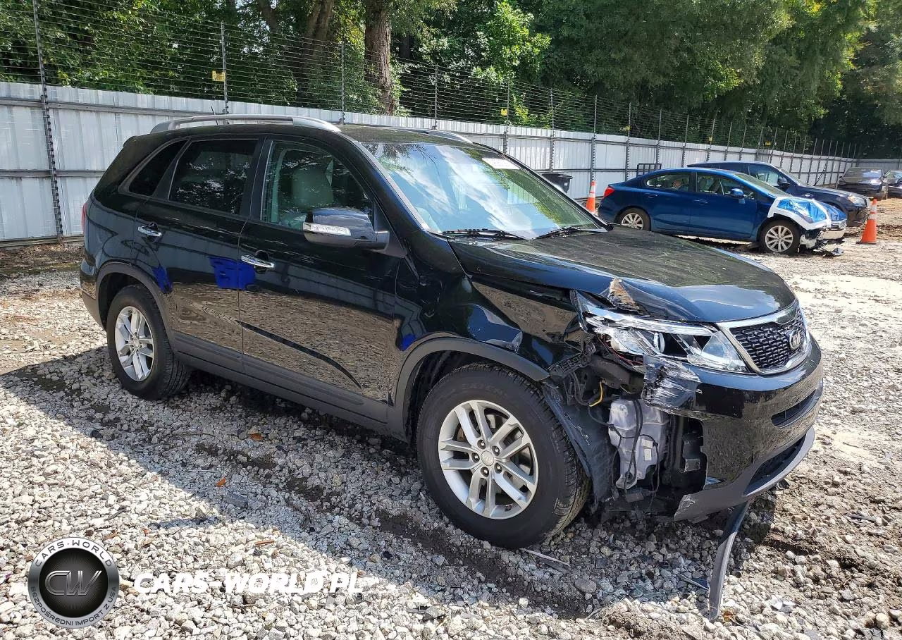 2014 Kia Sorento Lx VIN:5XYKT4A63EG499534 - 4