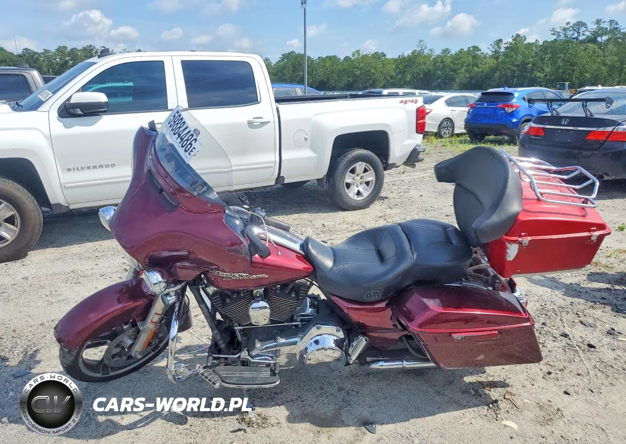 2014 Harley-Davidson Flhxs Street Glide Special VIN:1HD1KRM18EB703409 - 3