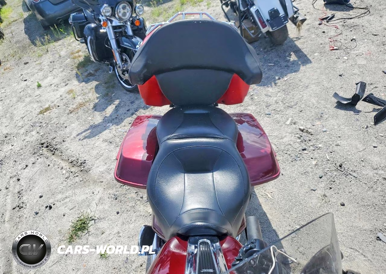 2014 Harley-Davidson Flhxs Street Glide Special VIN:1HD1KRM18EB703409 - 5