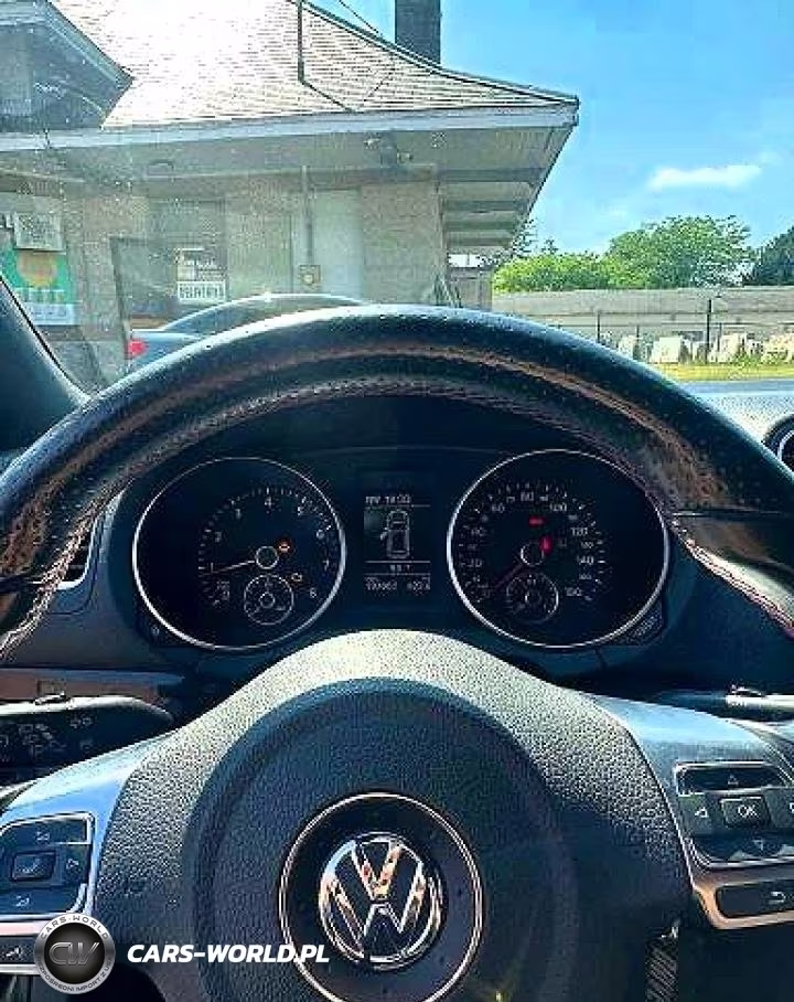 2010 Volkswagen Gti VIN:WVWGD7AJ8AW416105 - 8