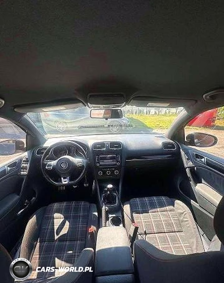 2010 Volkswagen Gti VIN:WVWGD7AJ8AW416105 - 9