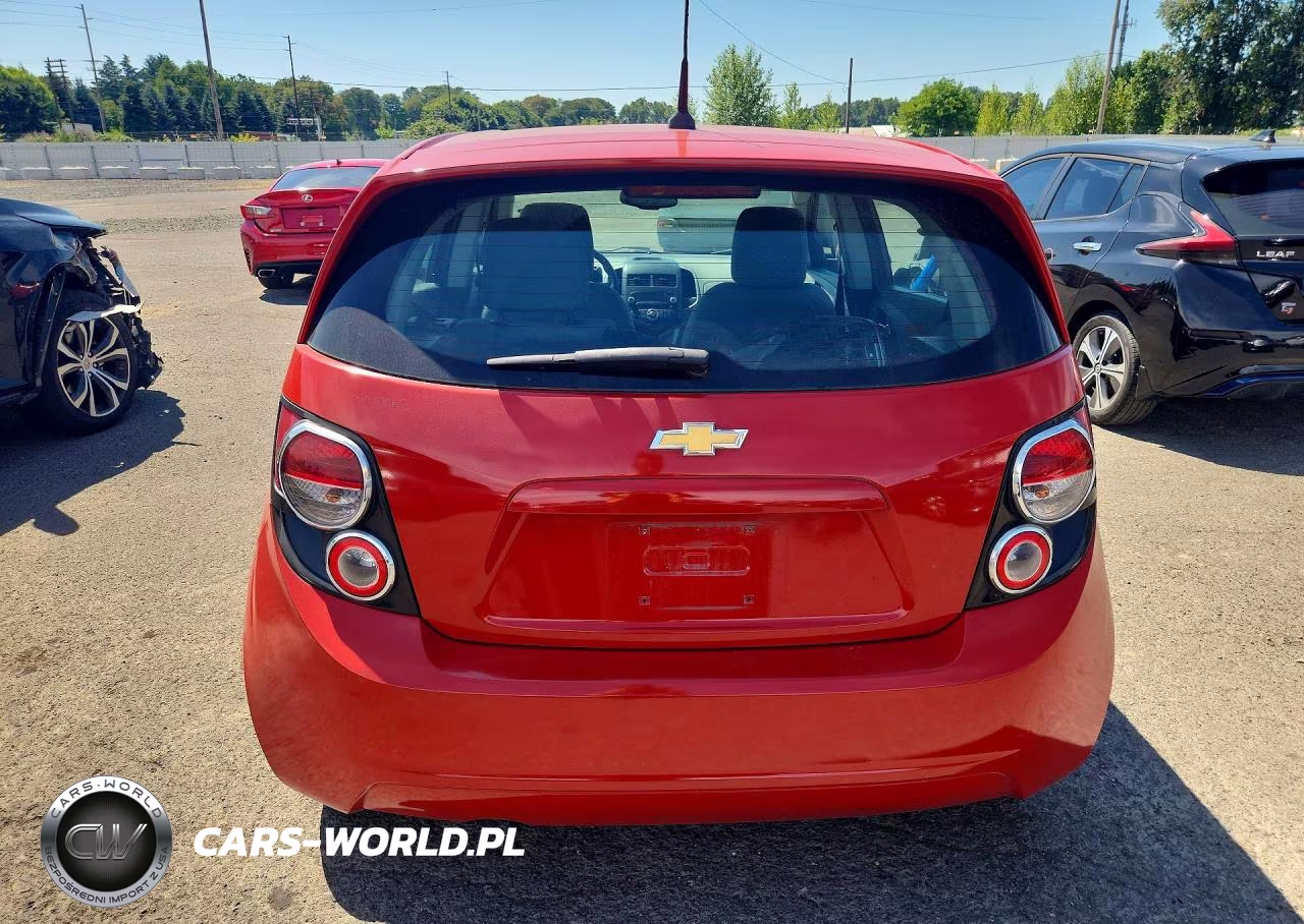 2013 Chevrolet Sonic Lt VIN:1G1JC6SG7D4104257 - 6