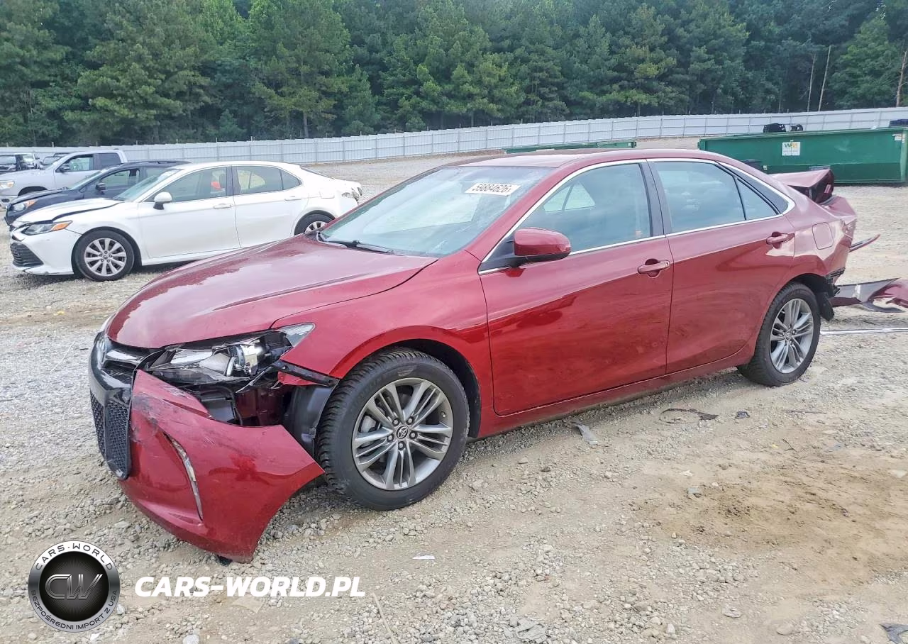 2015 Toyota Camry Se – zdjęcie 1 z 13