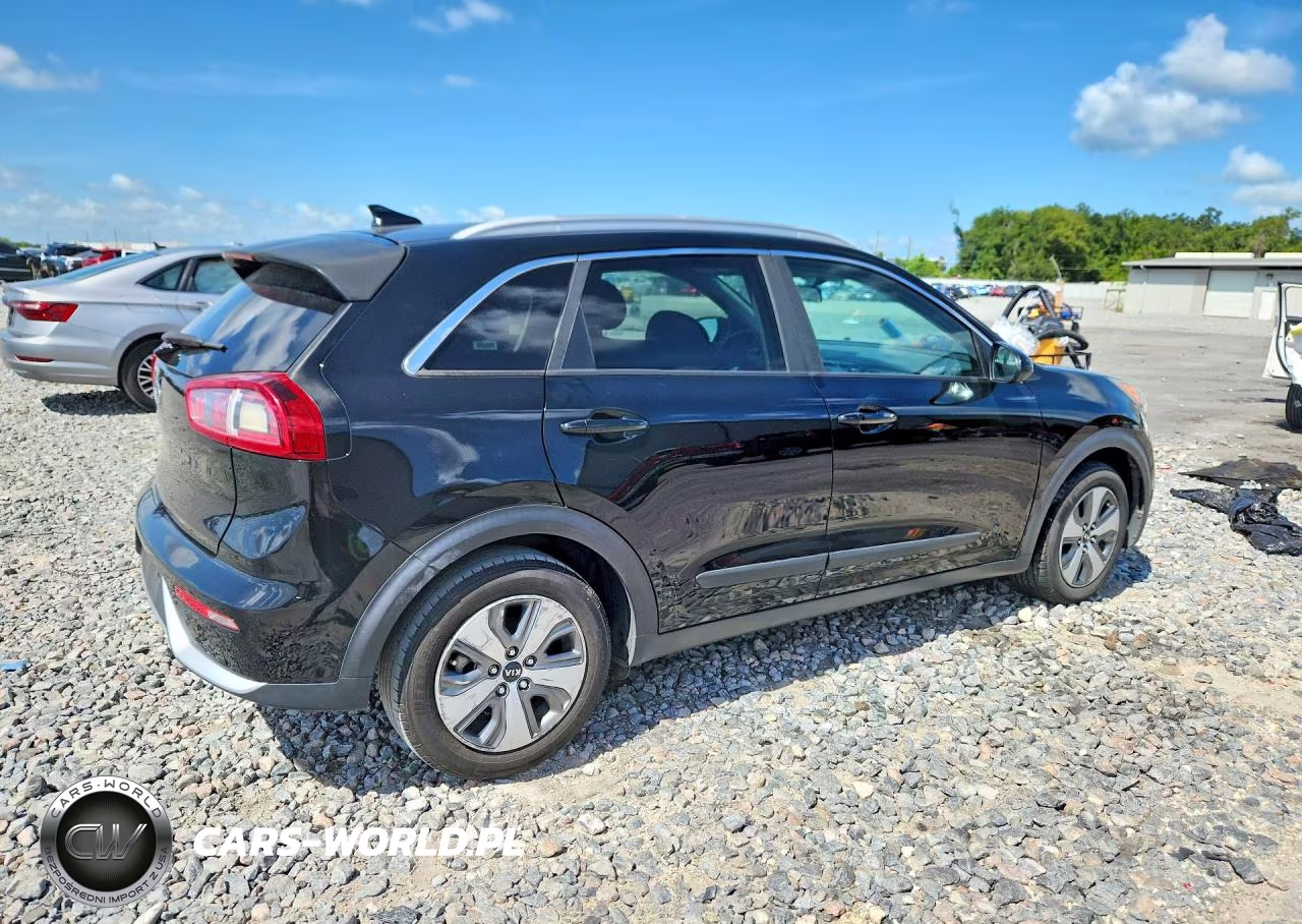 2019 Kia Niro Lx VIN:KNDCB3LC4K5259157 - 3