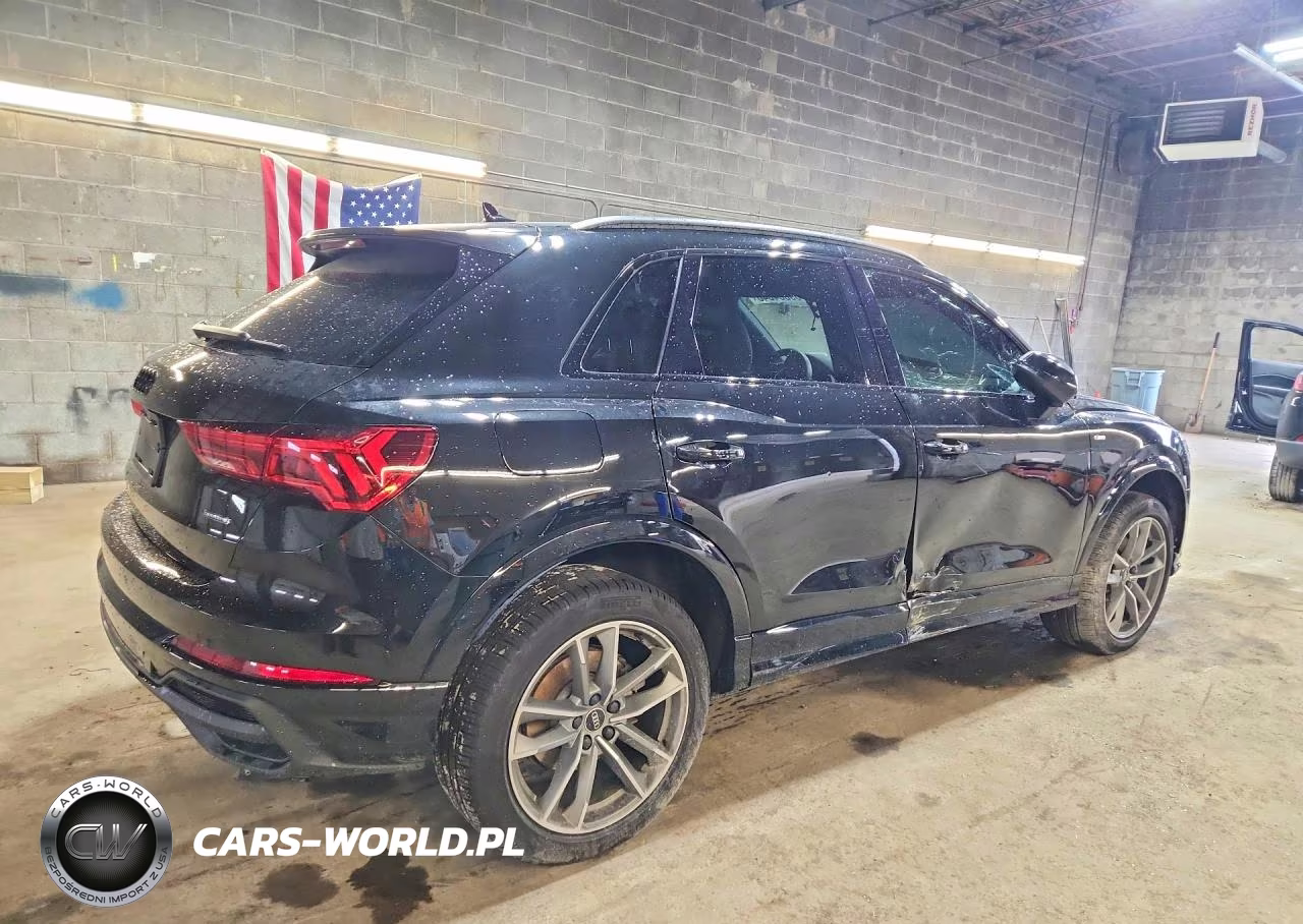 2025 Audi Q3 Premium S Line 45 VIN:WA1DECF3XS1016784 - 3