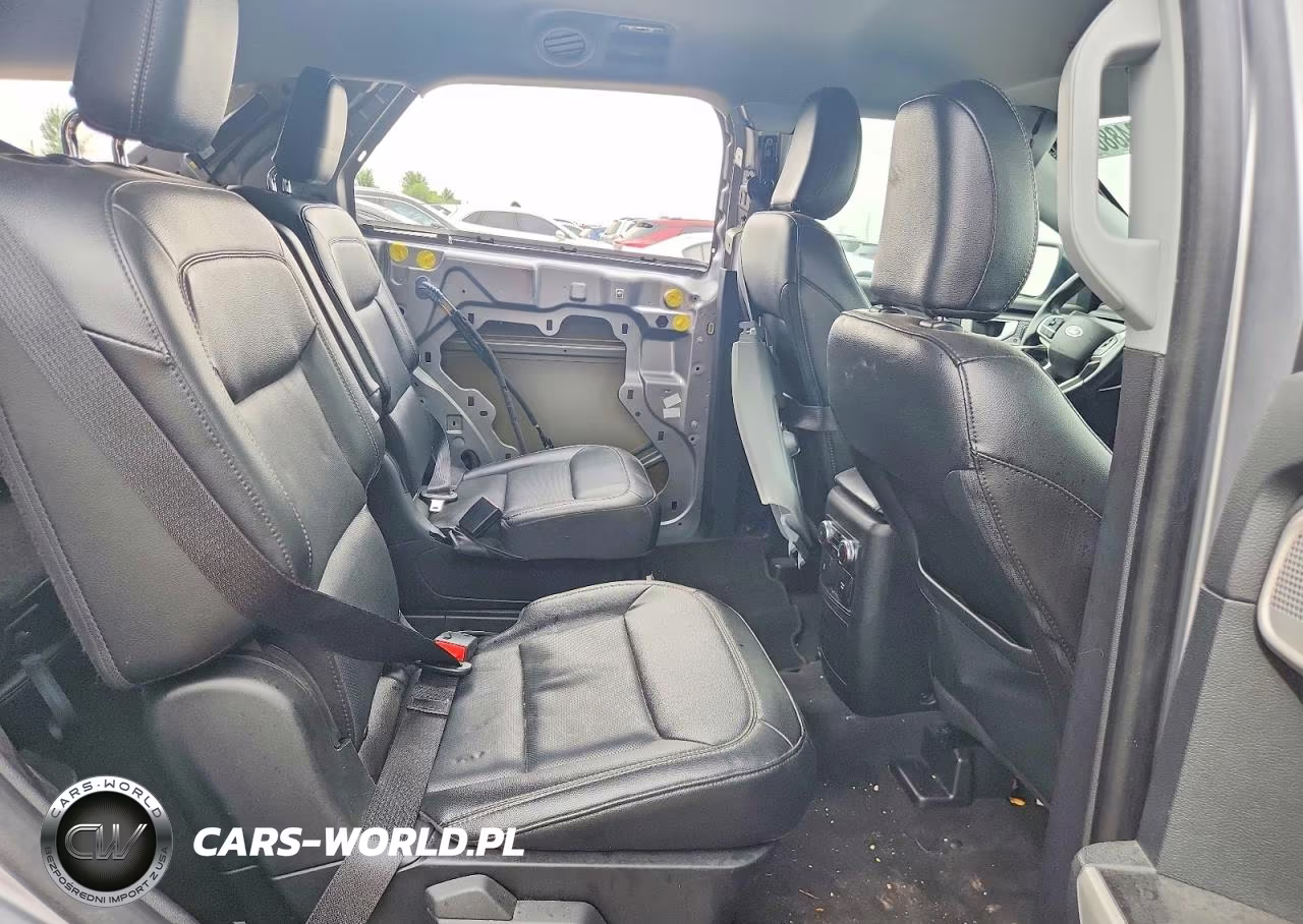 2022 Ford Explorer Limited VIN:1FMSK8FH6NGB19258 - 10