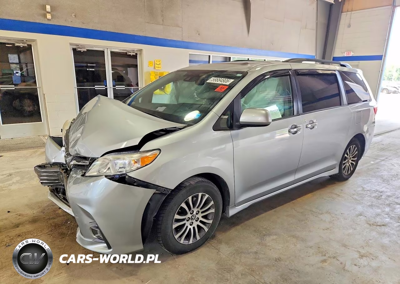 2019 Toyota Sienna Xle 8-Passenger