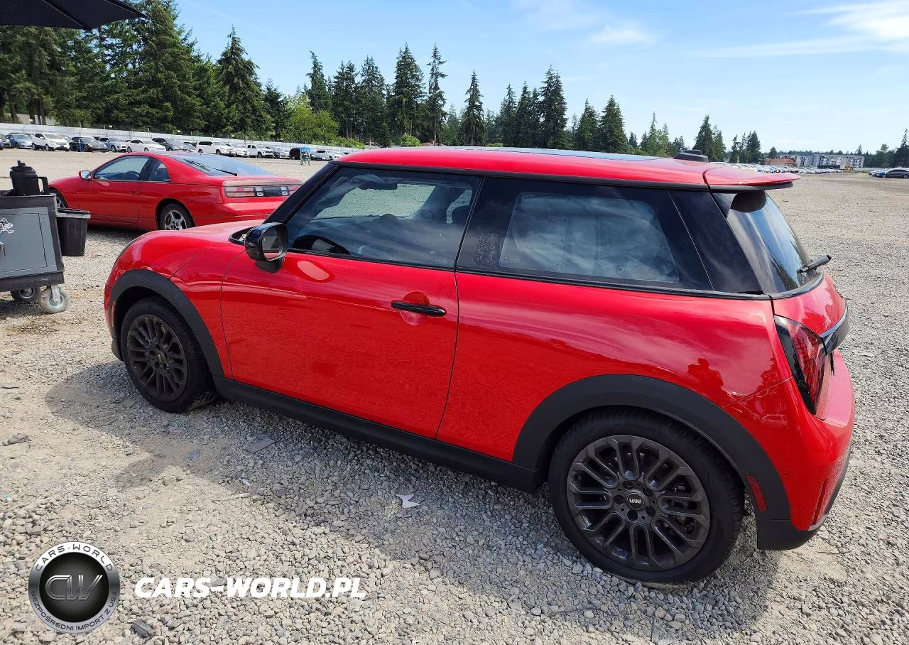 2025 Mini Cooper S VIN:WMW23GD04S2X25110 - 2