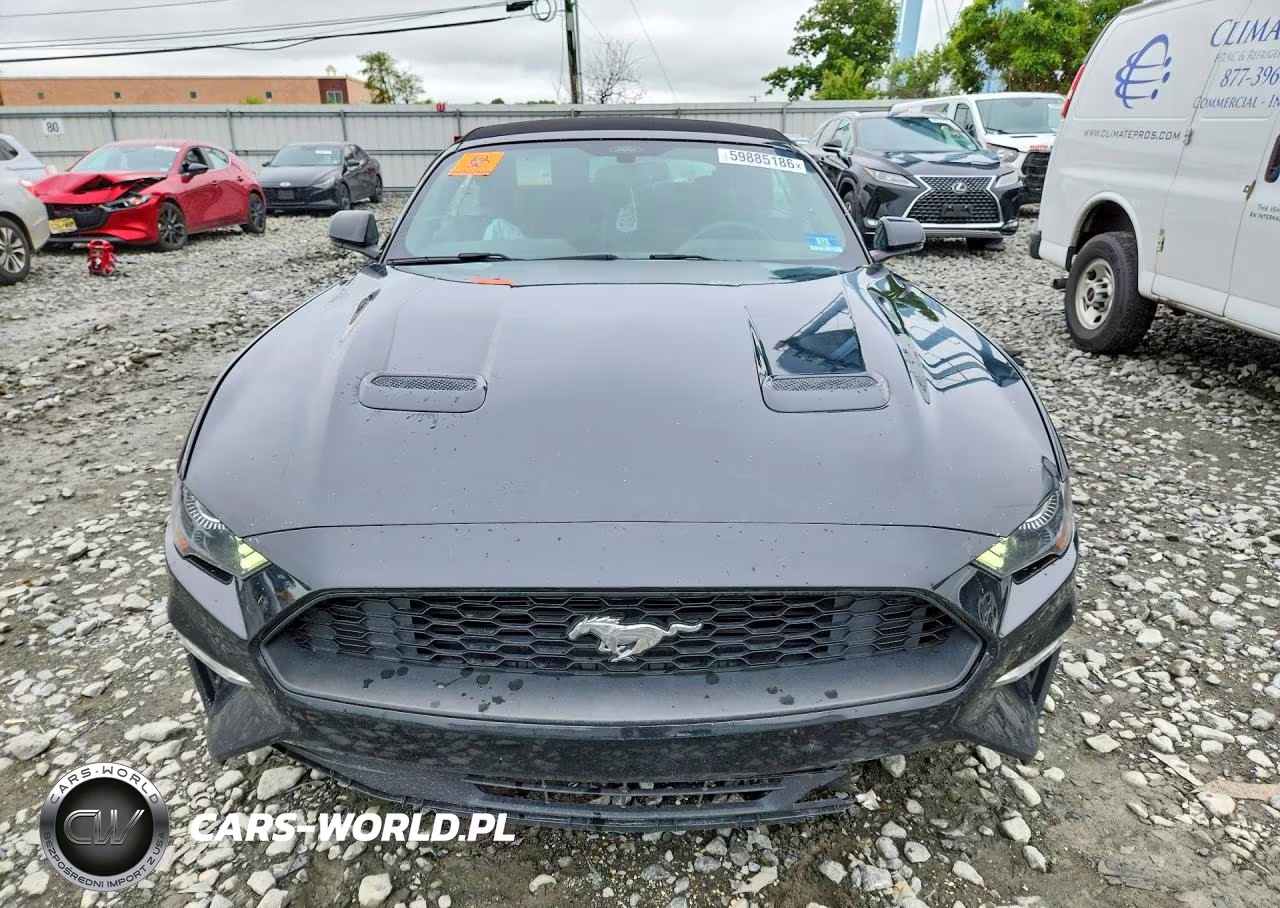 2018 Ford Mustang VIN:1FATP8UH3J5115239 - 5