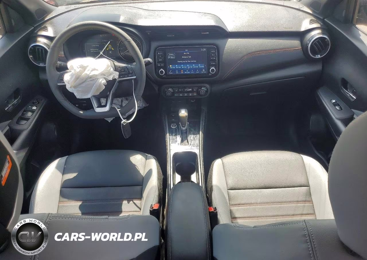 2024 Nissan Kicks Sr VIN:3N1CP5DV4RL488402 - 8
