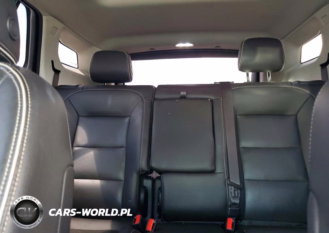 2019 GMC Terrain Denali VIN:3GKALSEX8KL241764 - 10