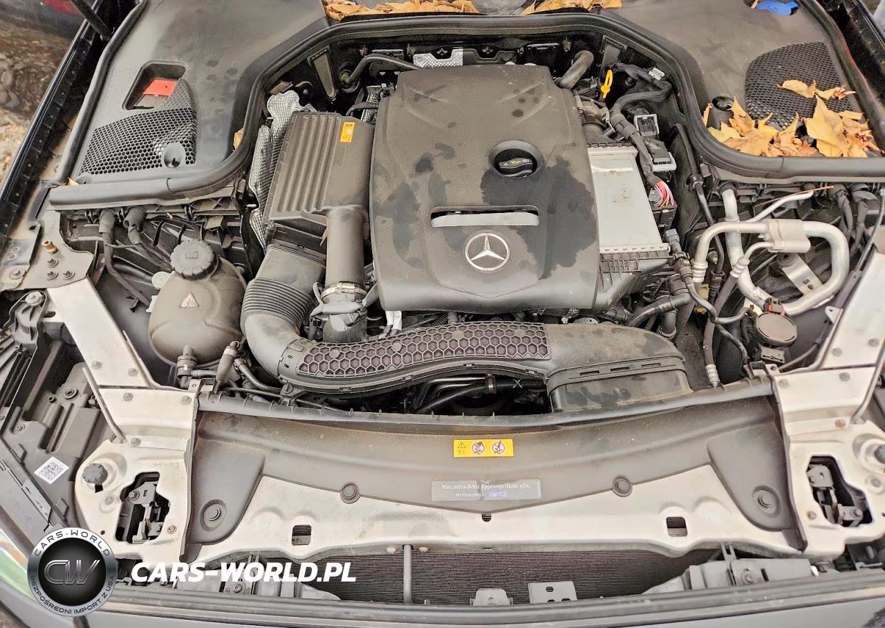 2018 Mercedes-Benz E 300 4Matic VIN:WDDZF4KB4JA486079 - 11