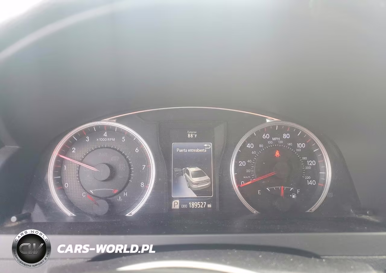 2015 Toyota Camry Xse VIN:4T1BF1FK7FU926155 - 9