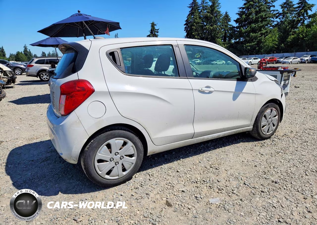 2017 Chevrolet Spark Ls VIN:KL8CB6SA0HC728081 - 3