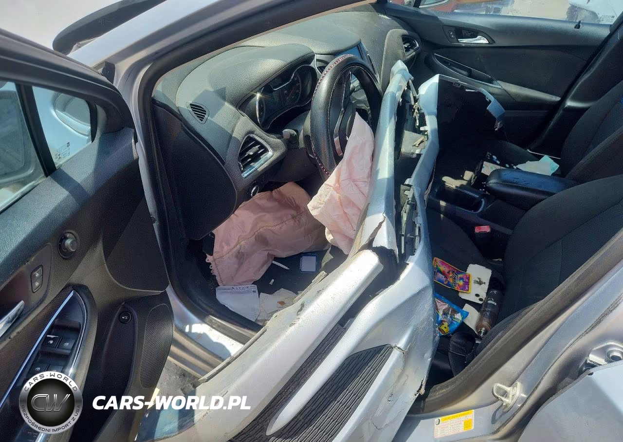 2018 Chevrolet Cruze Lt VIN:1G1BE5SM2J7113702 - 8