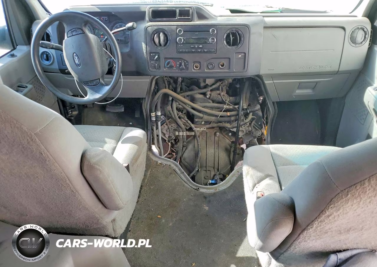 2010 Ford Econoline E350 Super Duty Wagon VIN:1FBNE3BL0ADA06749 - 8