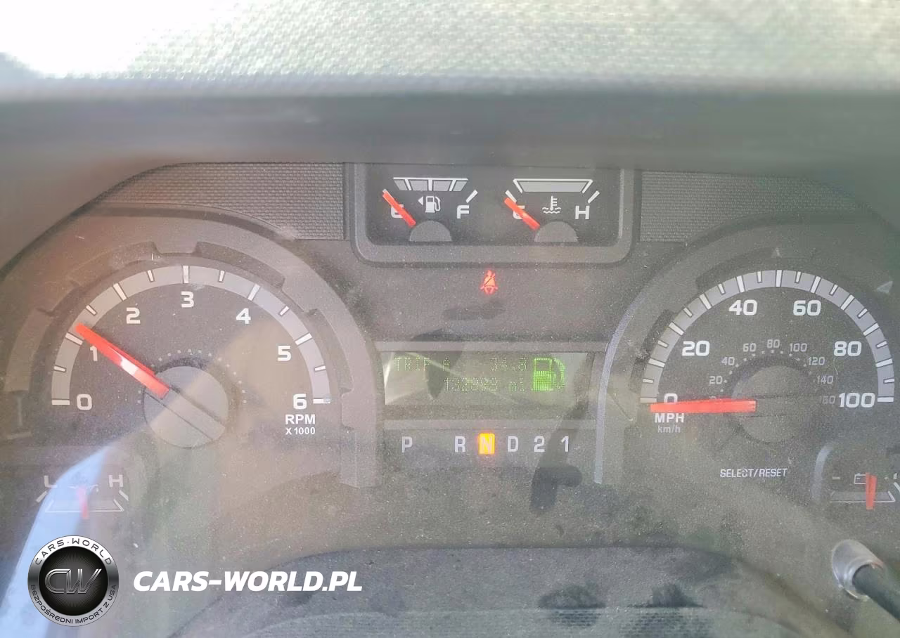 2010 Ford Econoline E350 Super Duty Wagon VIN:1FBNE3BL0ADA06749 - 9
