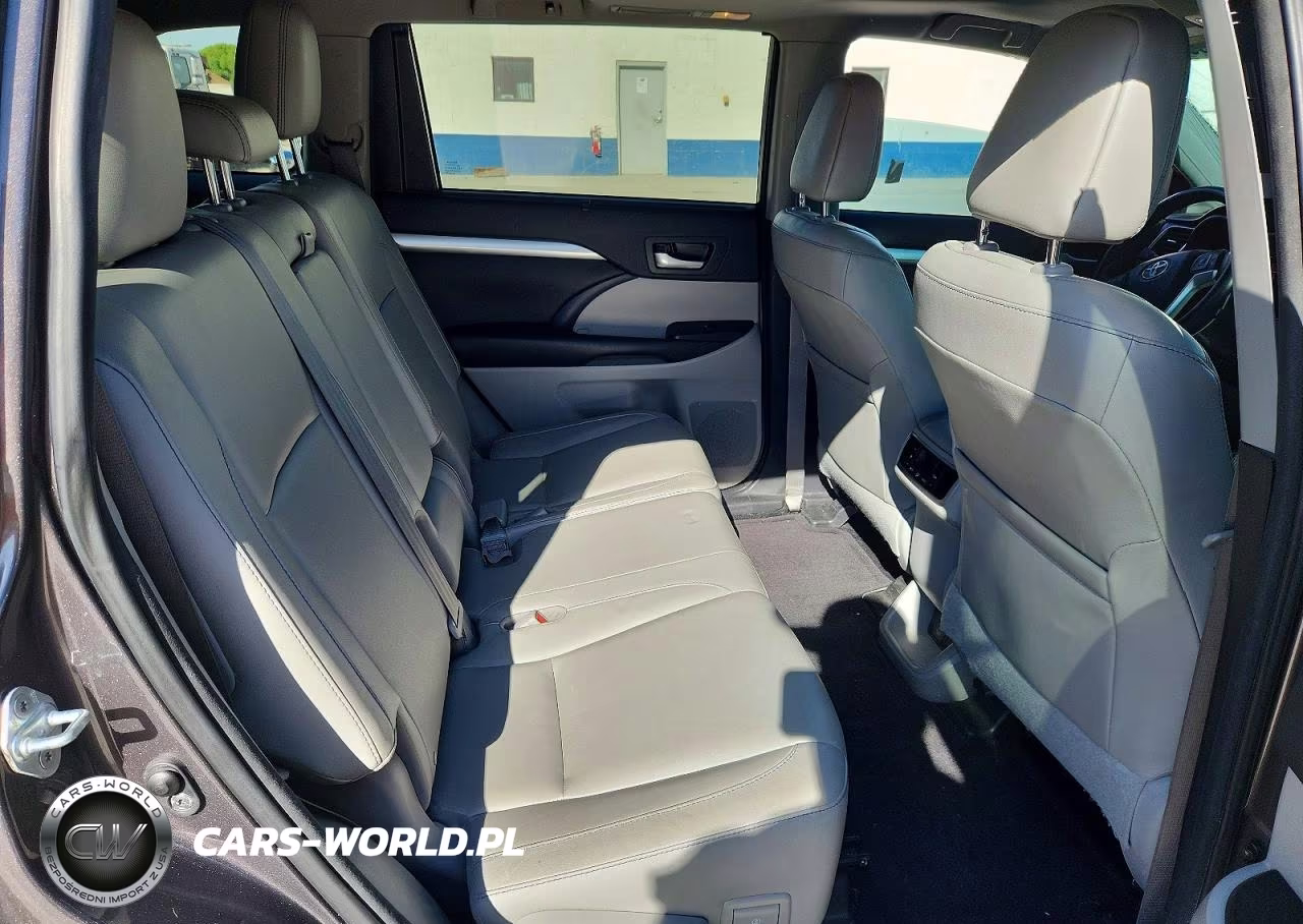 2016 Toyota Highlander Xle VIN:5TDJKRFH2GS343139 - 10