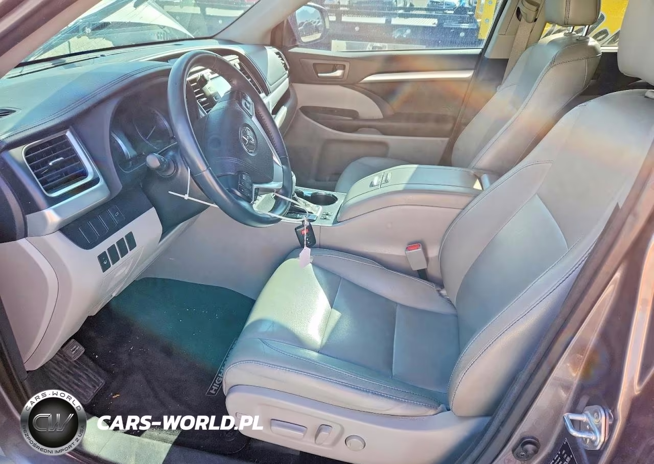 2016 Toyota Highlander Xle VIN:5TDJKRFH2GS343139 - 7