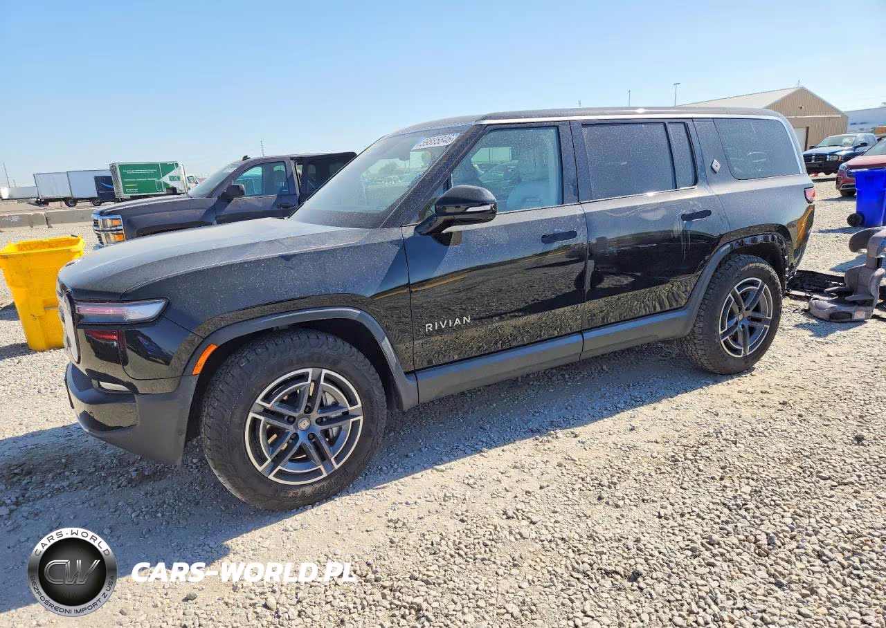 2025 Rivian R1S Adventure