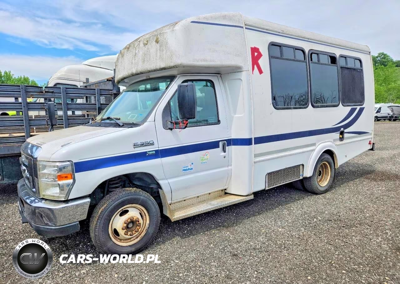 2013 Ford Econoline E350 Super Duty Van VIN:1FDEE3FL8DDA74545 - 2