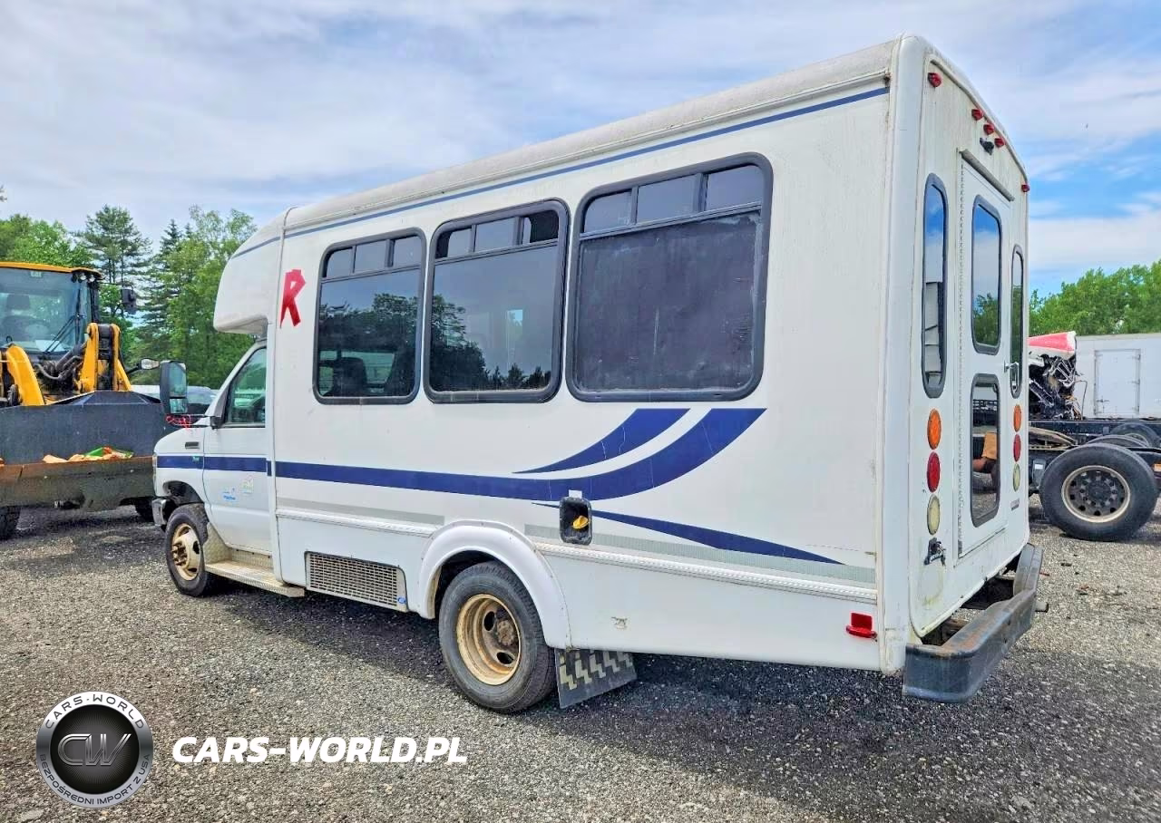 2013 Ford Econoline E350 Super Duty Van VIN:1FDEE3FL8DDA74545 - 3