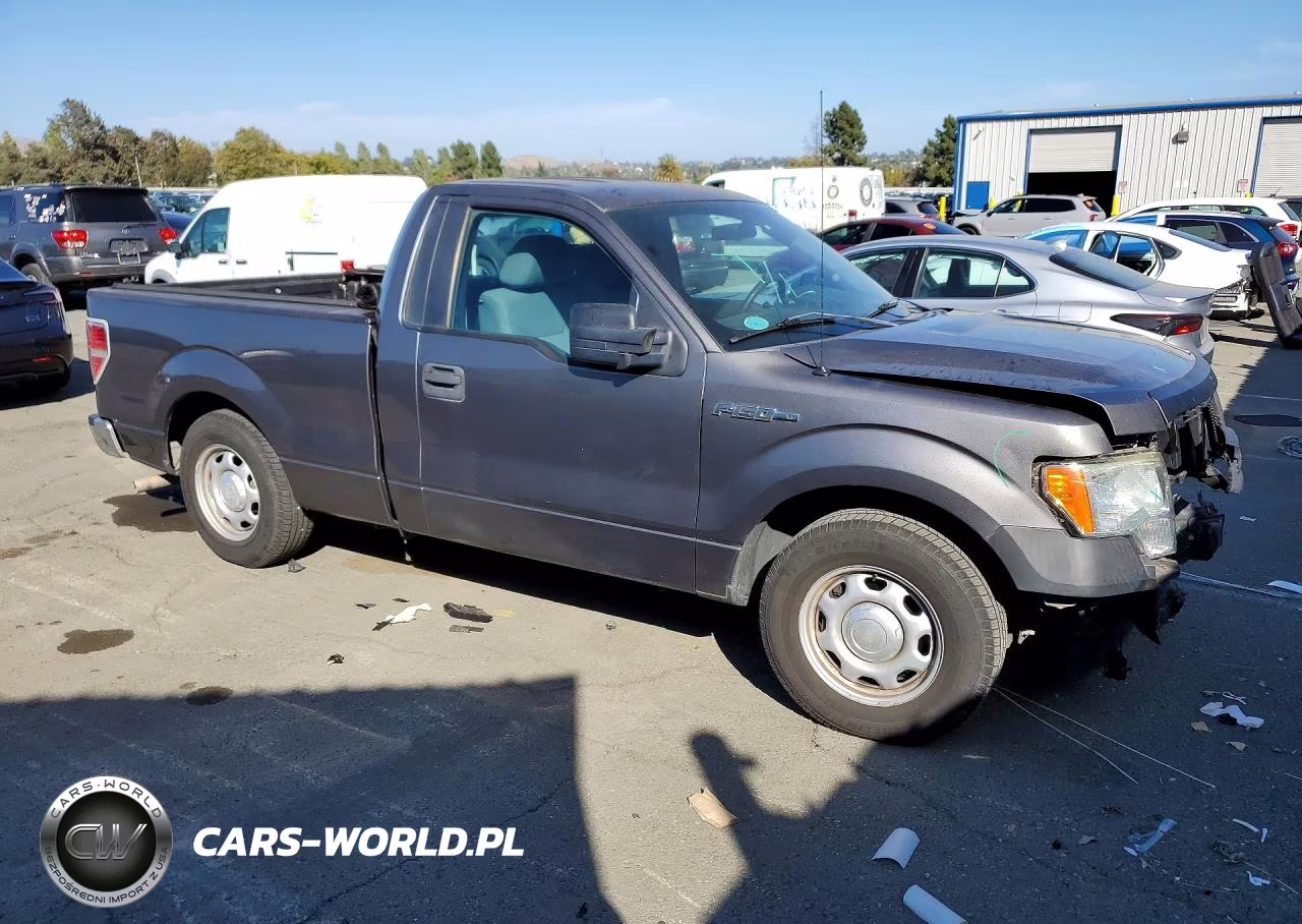 2013 Ford F150 VIN:1FTMF1CM7DFD70370 - 4