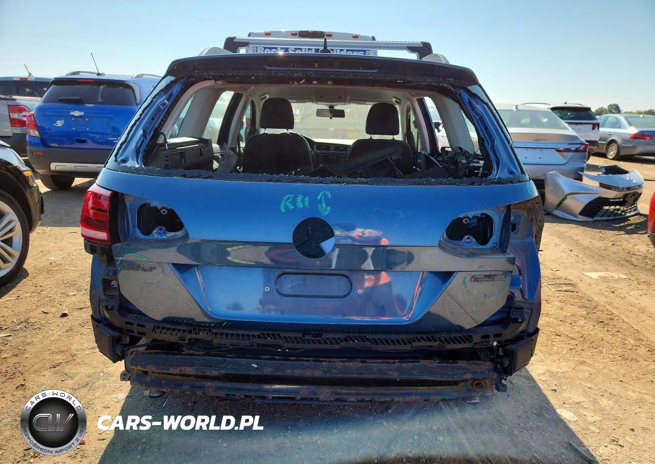 2019 Volkswagen Golf Sportwagen S VIN:3VW217AUXKM500129 - 6