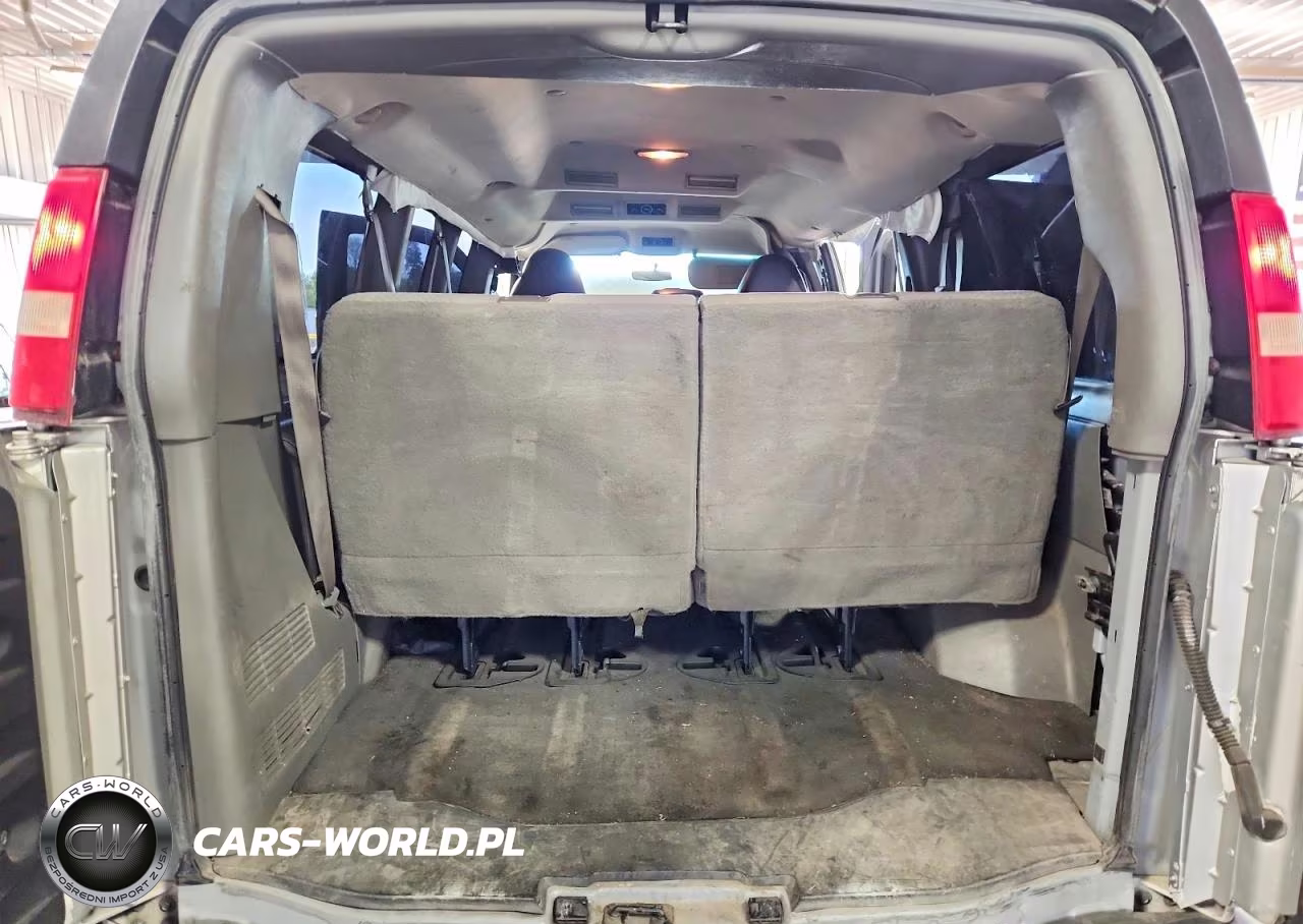 2015 Chevrolet Express G3500 Lt VIN:1GAZGYFGXF1286926 - 10