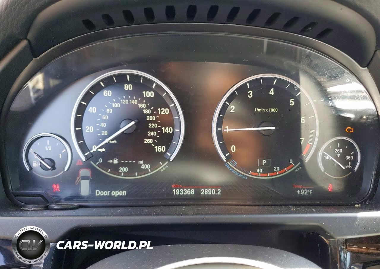 2015 BMW X5 xDrive35I VIN:5UXKR0C57F0K67097 - 9