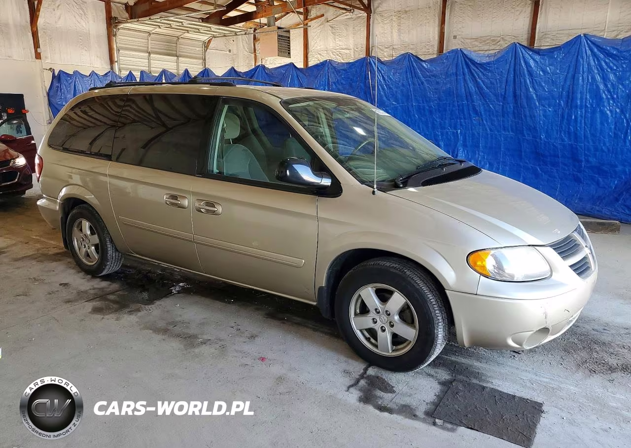 2005 Dodge Grand Caravan Sxt VIN:2D4GP44L25R290859 - 4