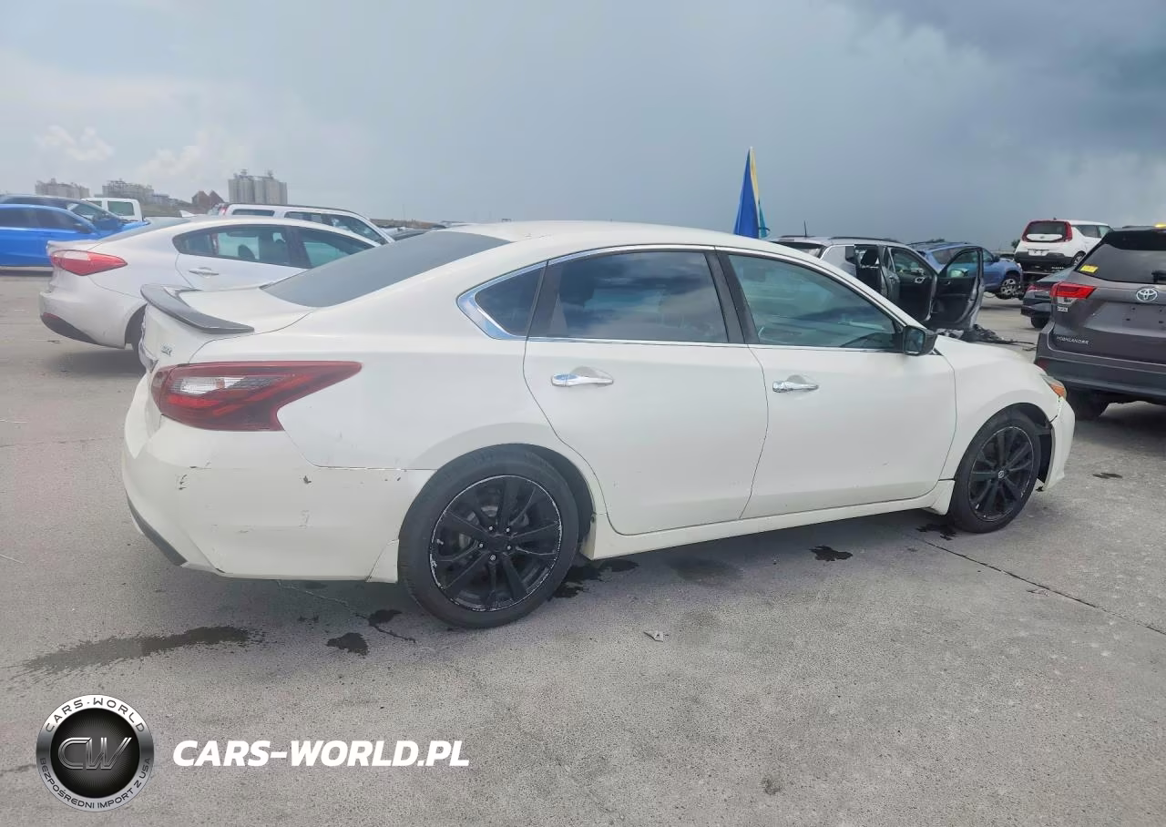 2017 Nissan Altima 2.5 Sr VIN:1N4AL3AP0HC169170 - 3