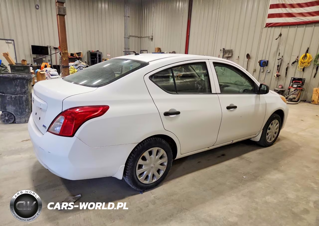 2012 Nissan Versa 1.6 S VIN:3N1CN7AP7CL900682 - 3