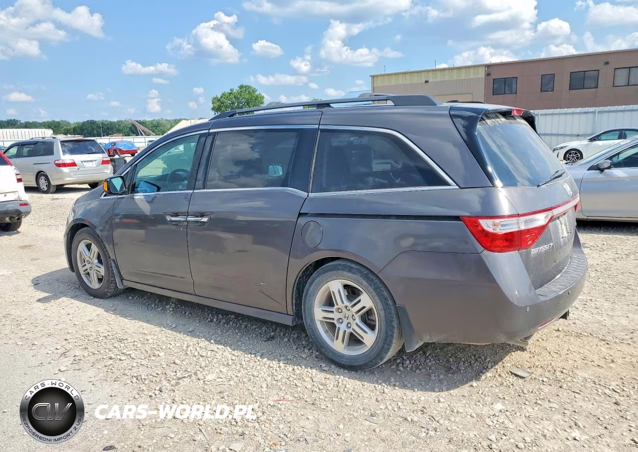 2012 Honda Odyssey Touring VIN:5FNRL5H98CB133349 - 2