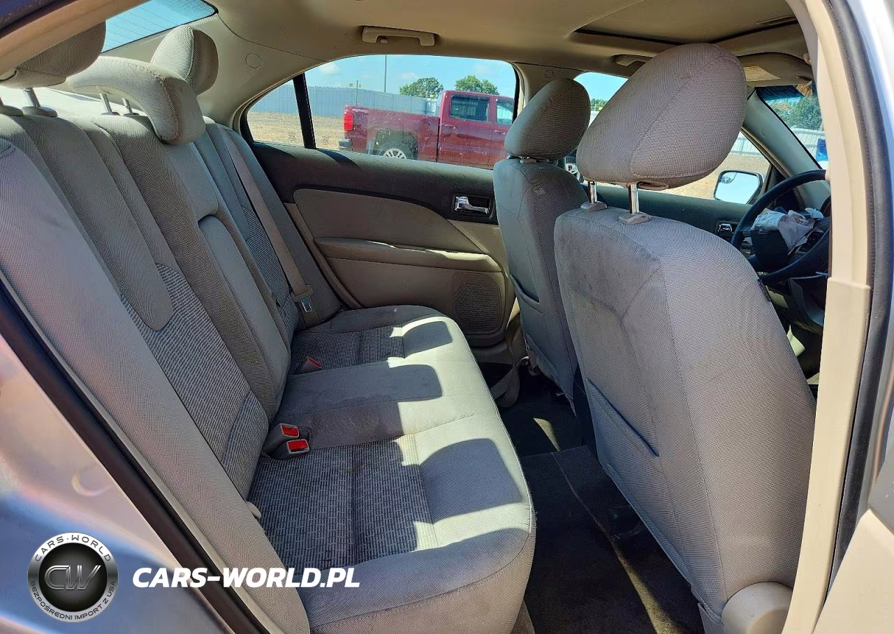2011 Ford Fusion Se VIN:3FAHP0HA0BR125813 - 10